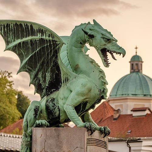 Statue der Drachen-Brücke in Ljubljana